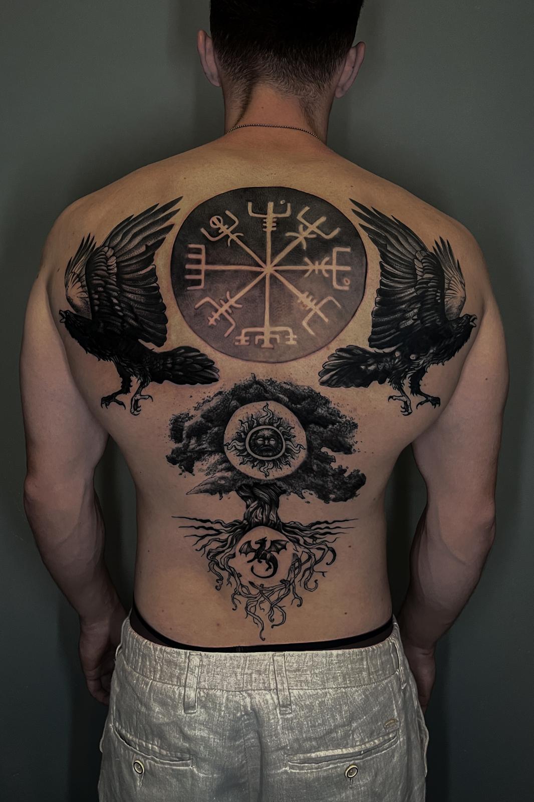 Tatuaggio Emanuele Giorgi Black Swan Tattoo Rimini
