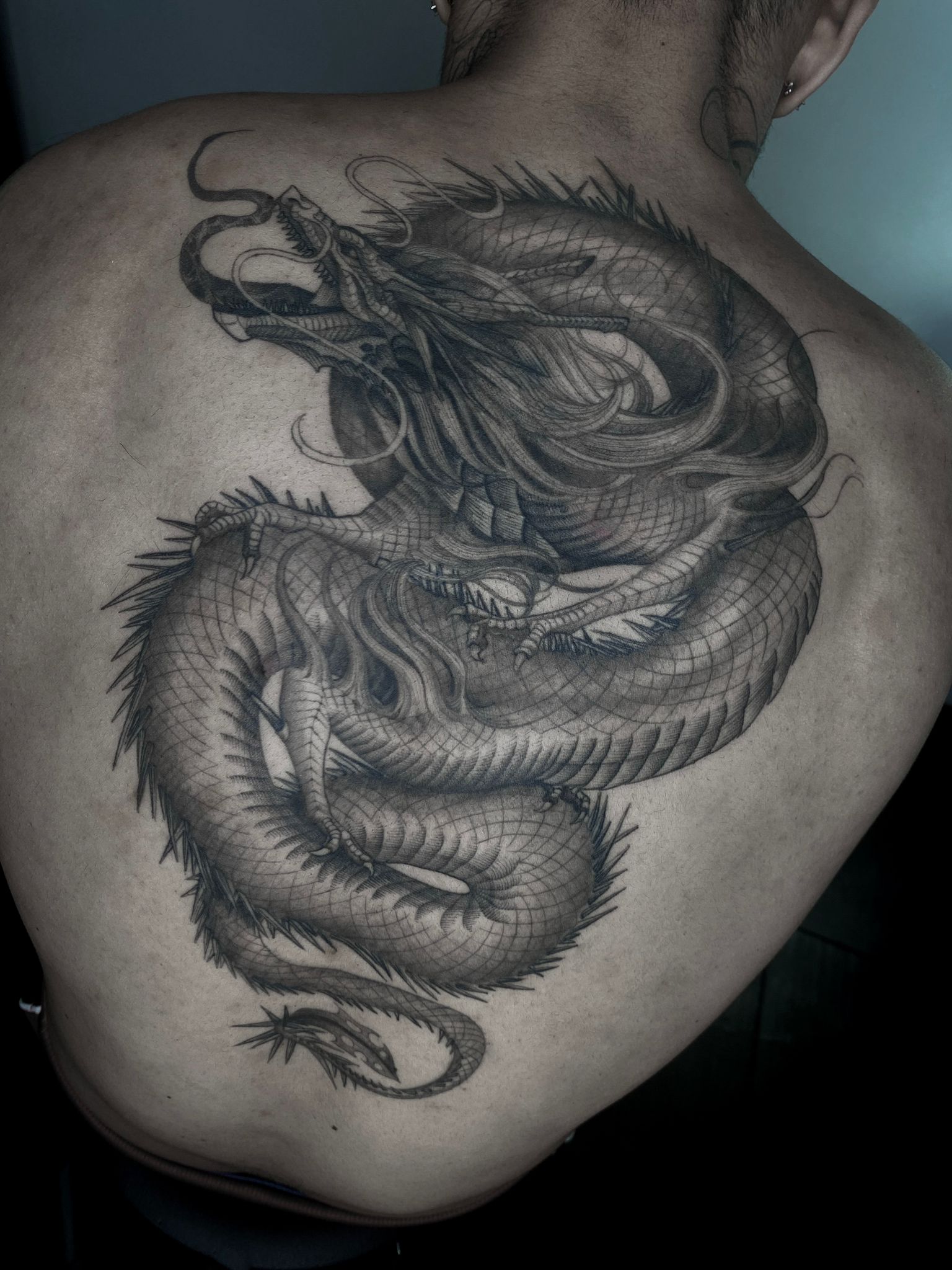 Tatuaggio Pietro Gasperoni Black Swan Tattoo Rimini